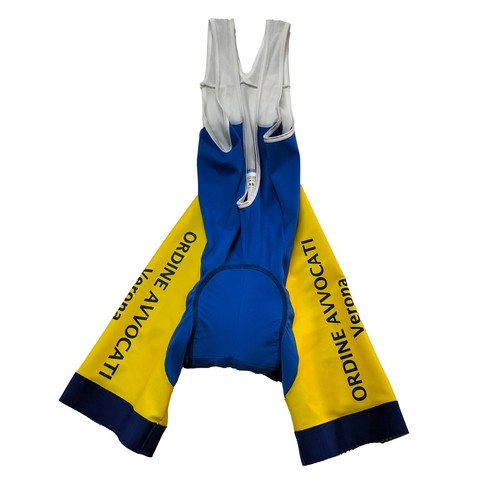 Pantaloncino con bretelle - con,